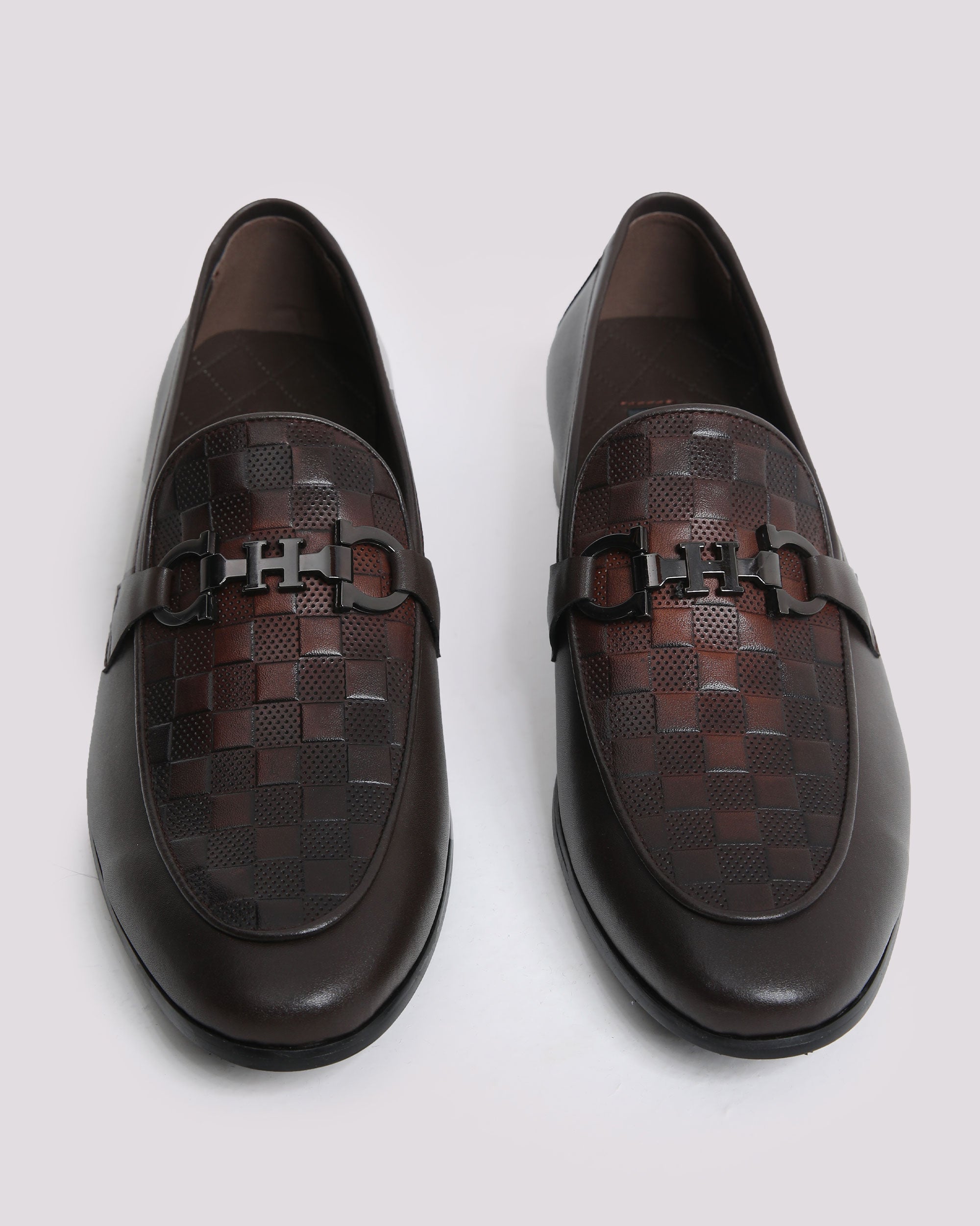 COFFEE TEXTURED BUCKLE SHOES