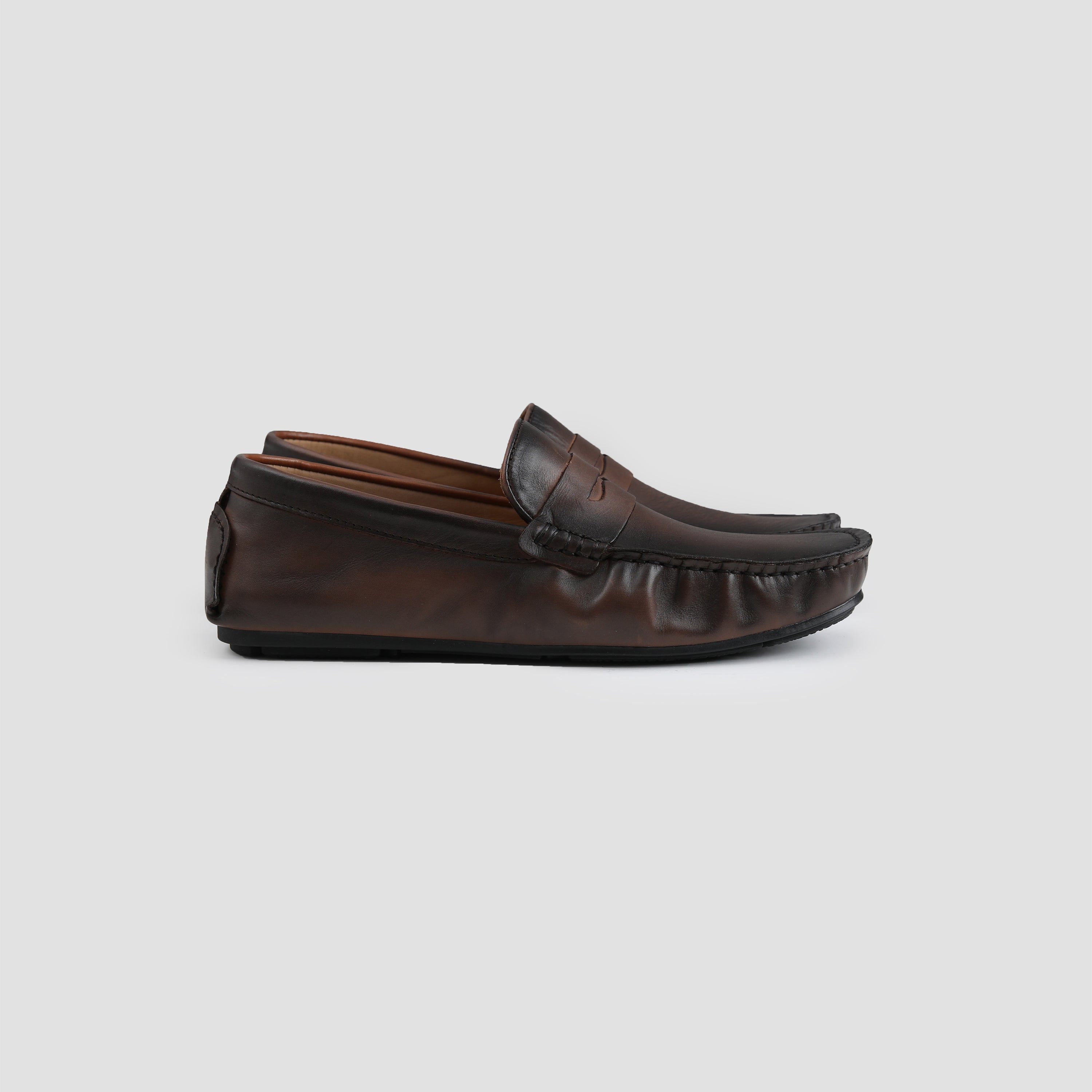 TWO TONE LEATHER MOCCASINS