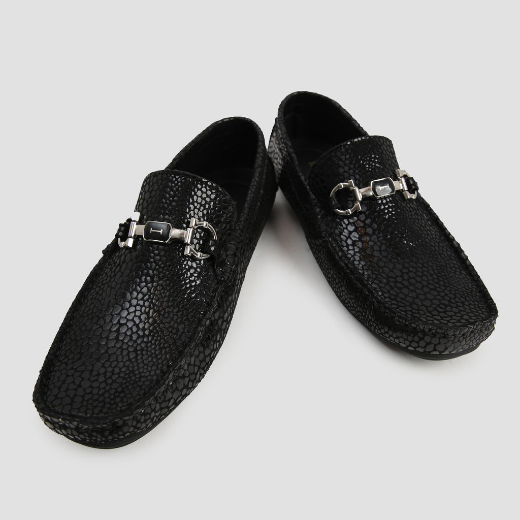 BLACK TEXTURED LEATHER MOCCASINS
