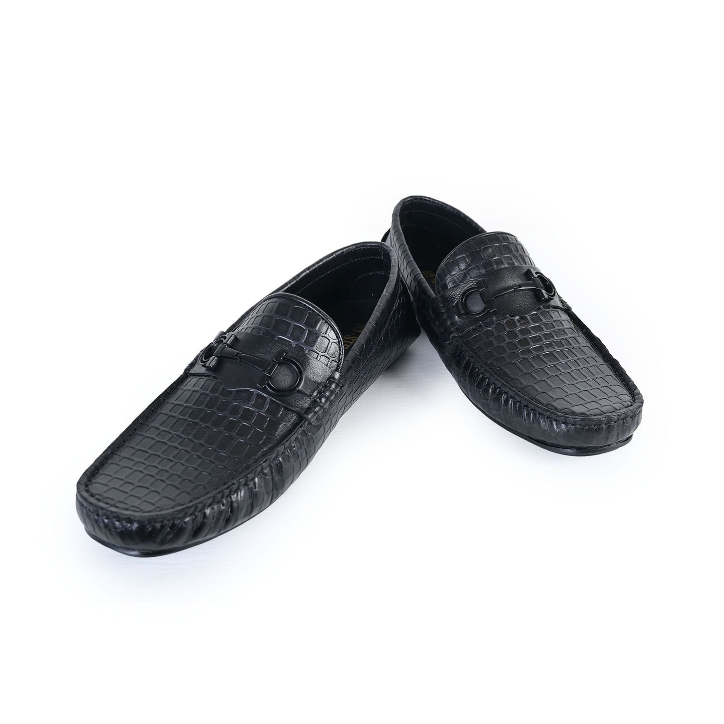 TEXTURED LOFFER WITH BUCKLE