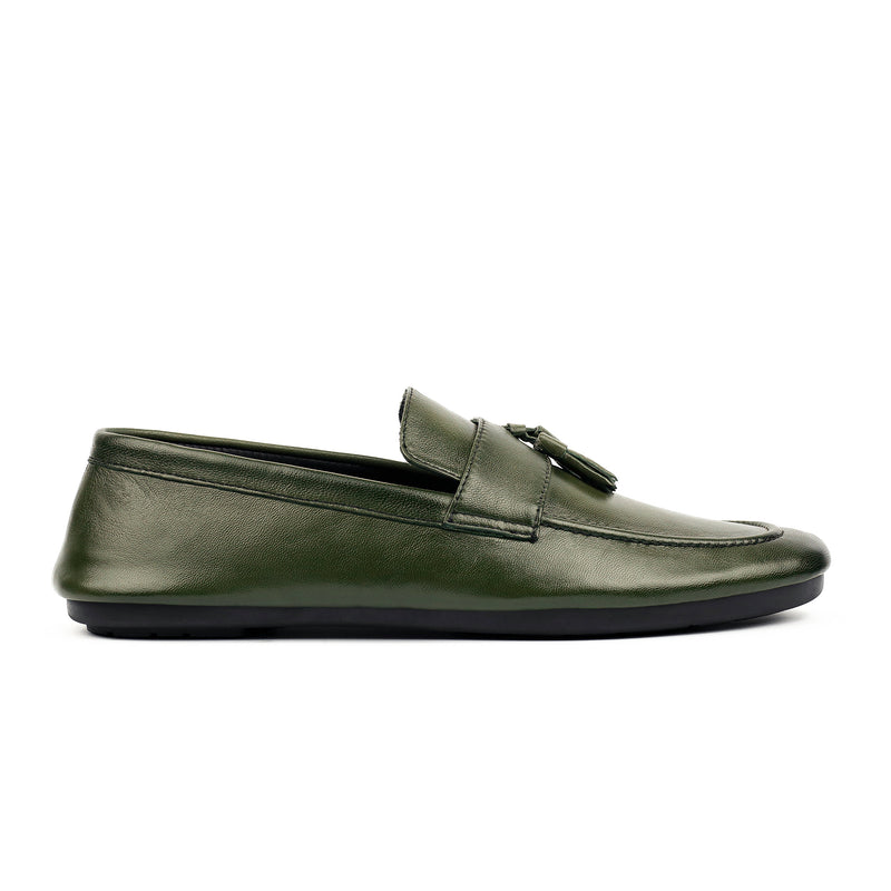 OLIVE LEATHER TASSEL LOAFER