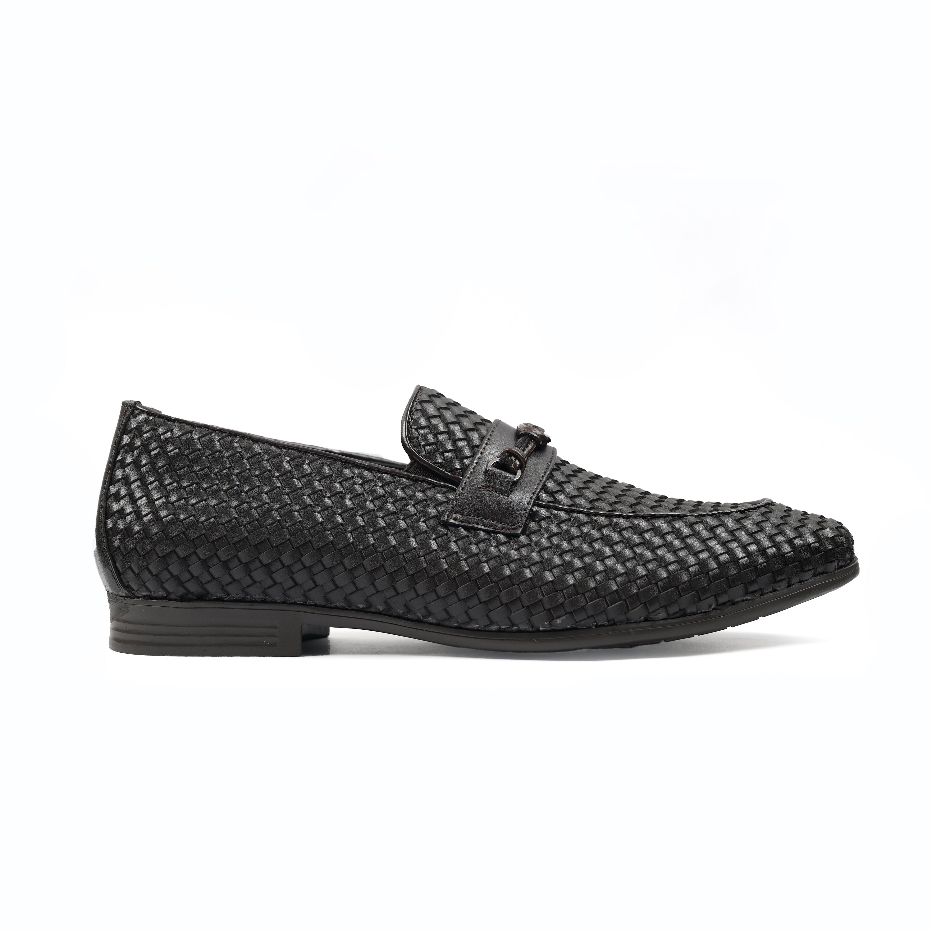 BROWN BRAIDED LEATHER SHOES
