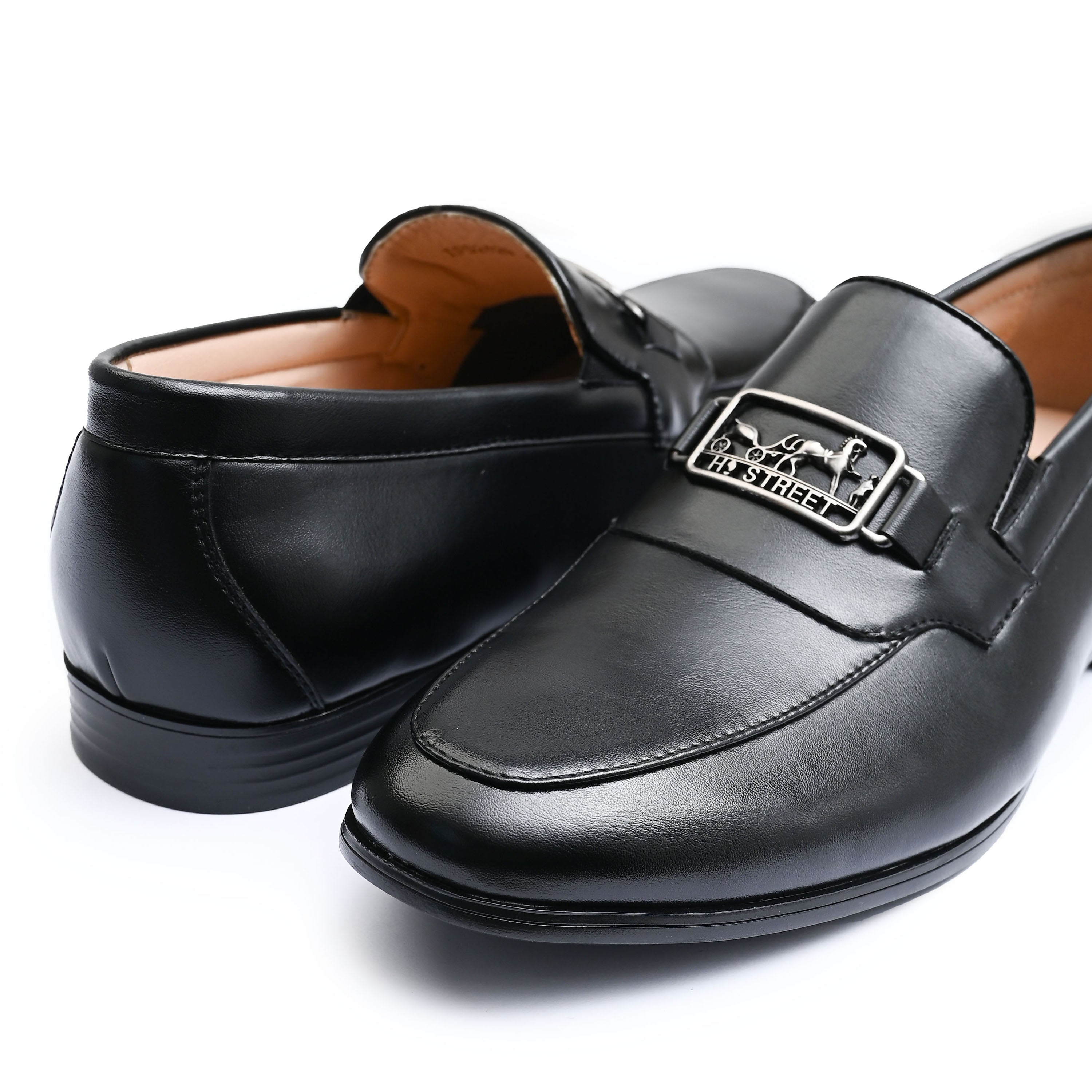 BLACK SNAFFLE TRIM SHOES