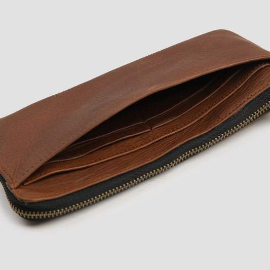 BROWN LEATHER TRAVELLING WALLET