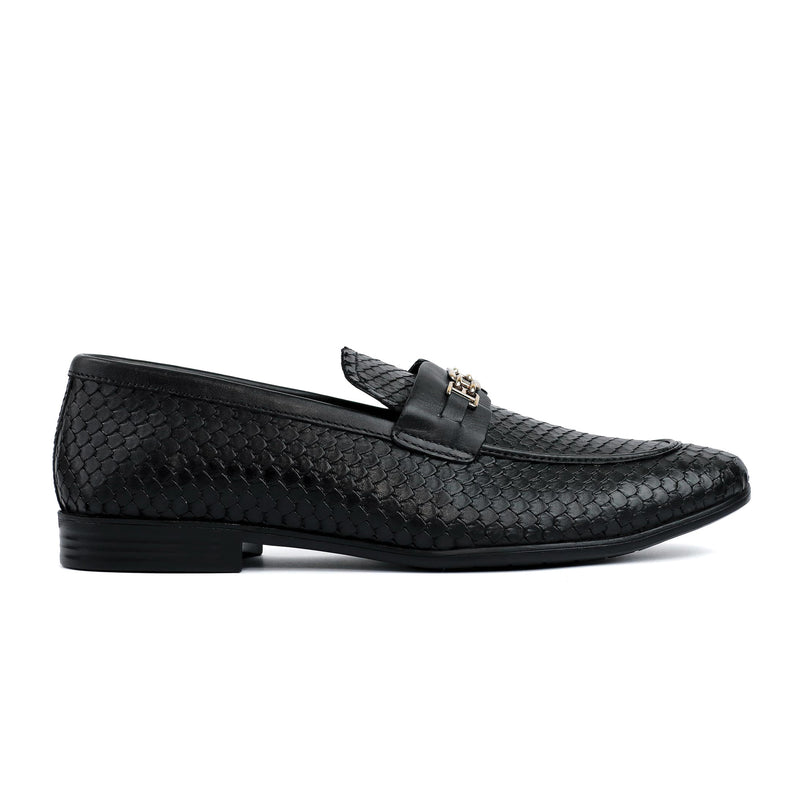 BLACK TEXTURED LEATHER SHOES