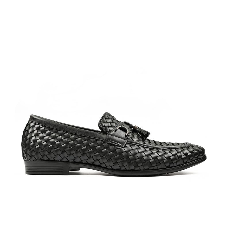BLACK BRAIDED SHOES