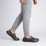 TEXTURED RUBBER CLOGS