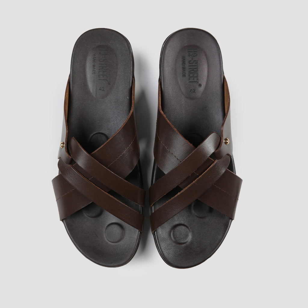 BROWN LEATHER COMFY SLIPPER