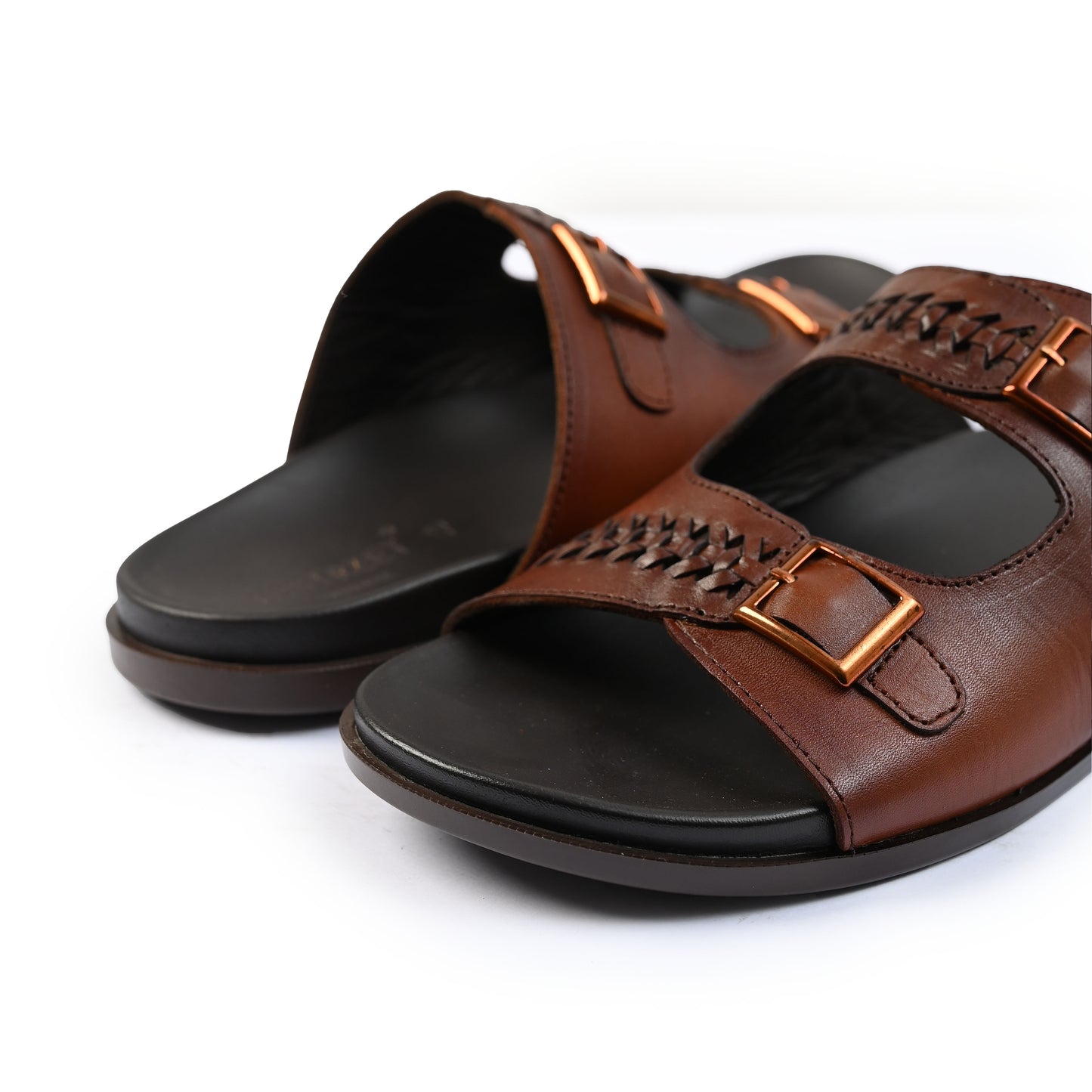 DOUBLE BUCKLE COMFY SLIPPER