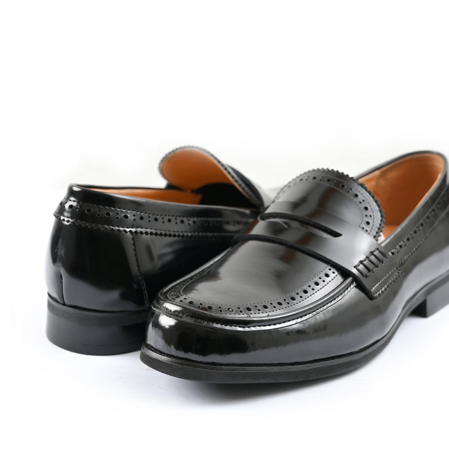 BLACK PATENT SHOES