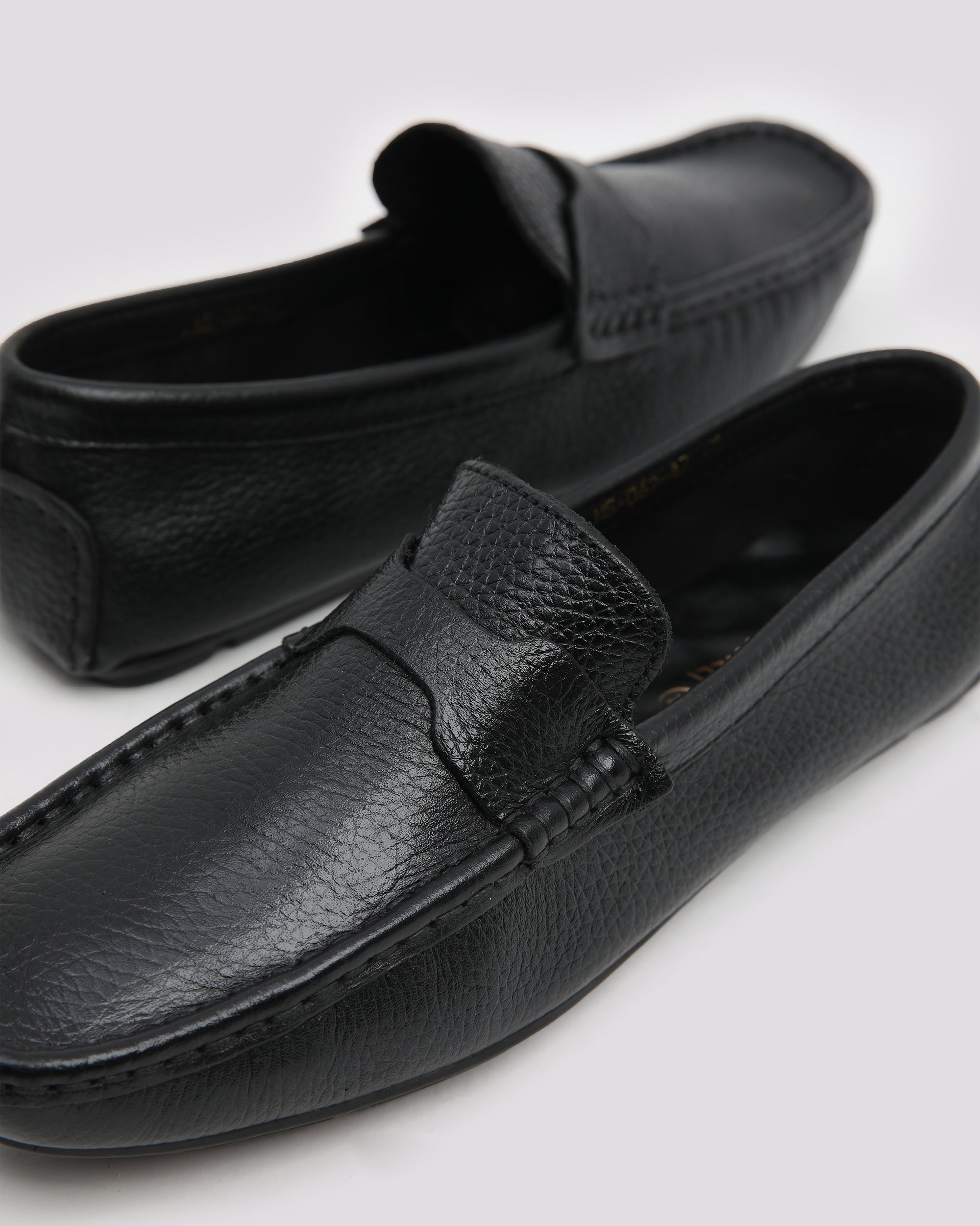 Soft Milt Leather Moccasins