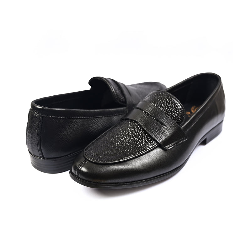 BLACK TEXTURED LEATHER SHOES