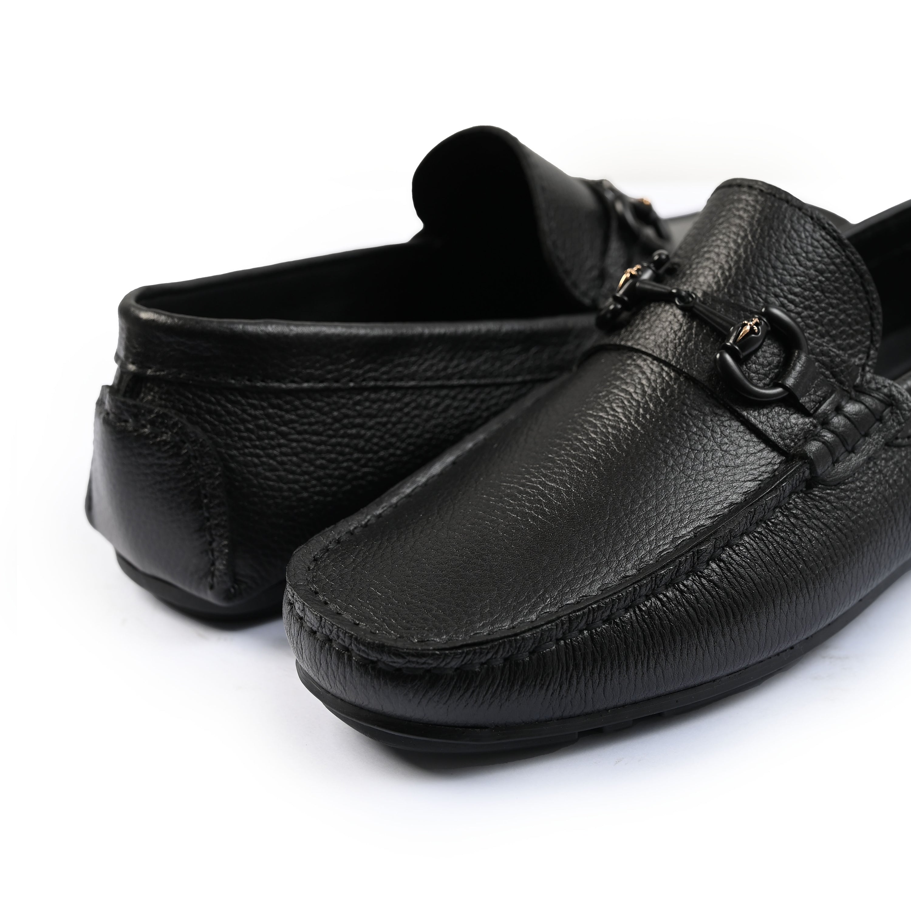 BLACK MATT BUCKLE LEATHER MOCCASIN