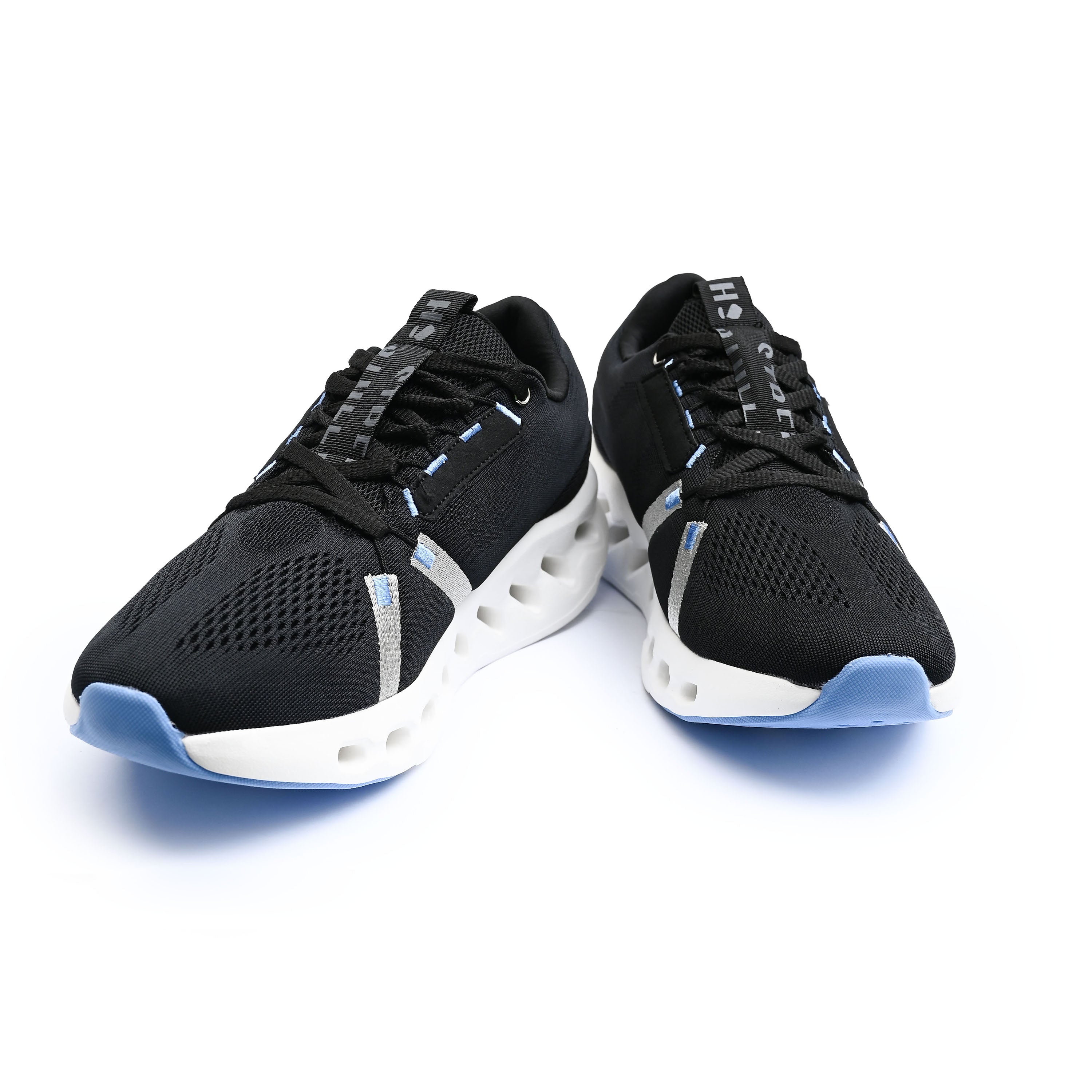 ULTRA LIGHTWEIGHT COSHING SHOES