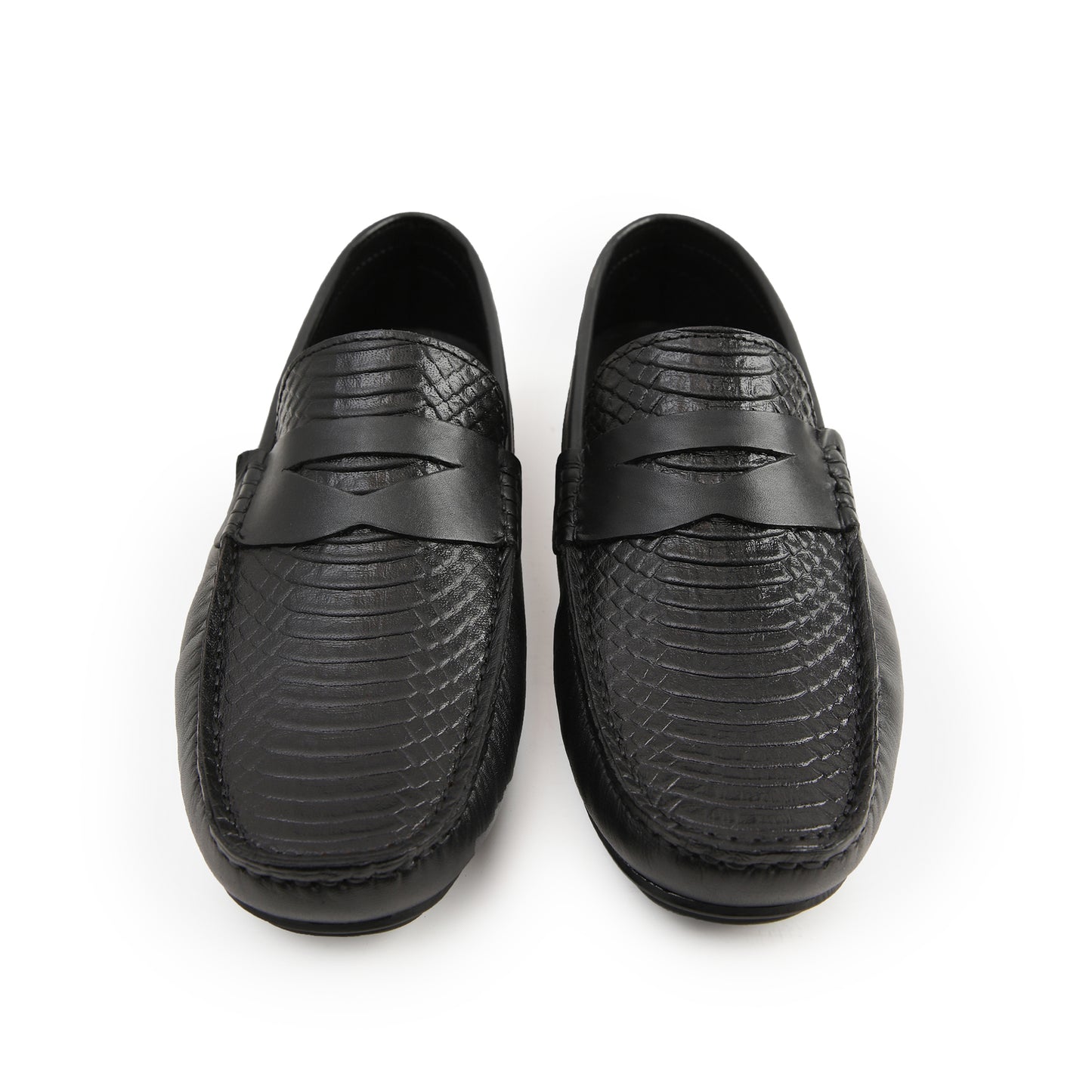 BLACK TEXTURED COMFY MOCCASIN