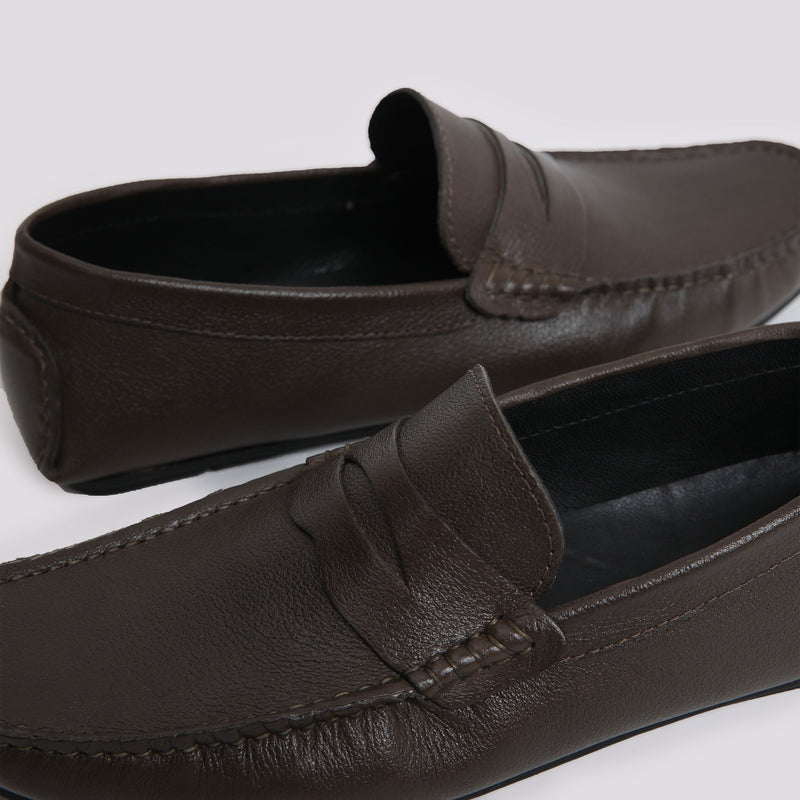 men loafers in pakistan