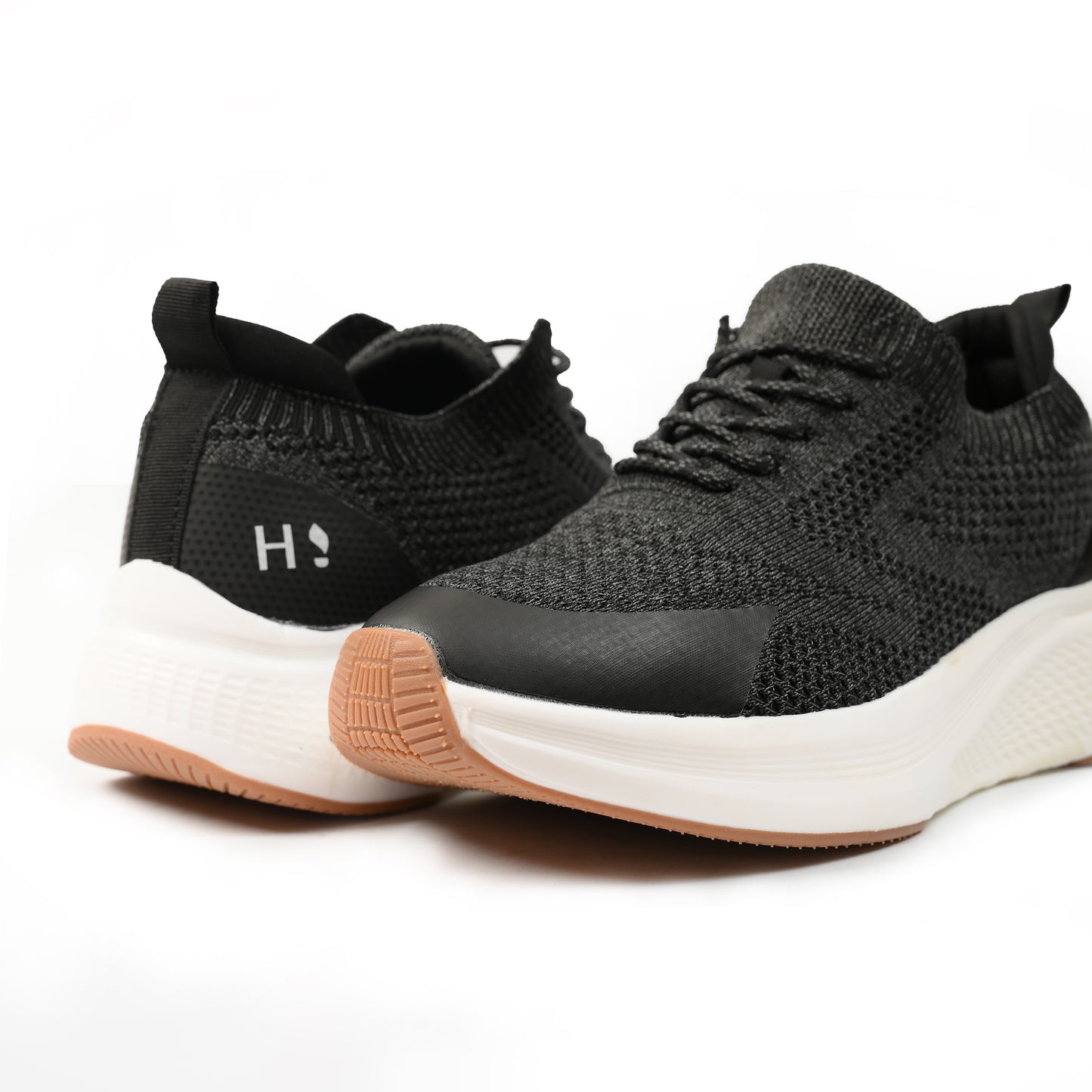 KNIT FABRIC ARCH FIT TTRAINER