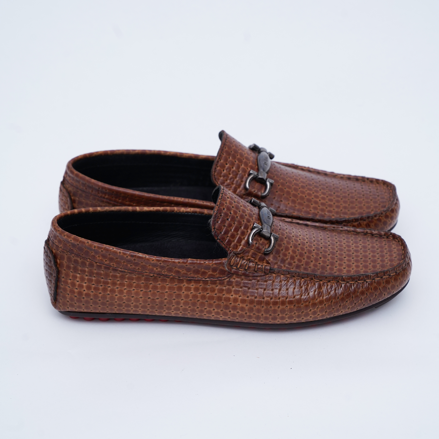 BROWN LEATHER EMBOSSED MOCCASIN