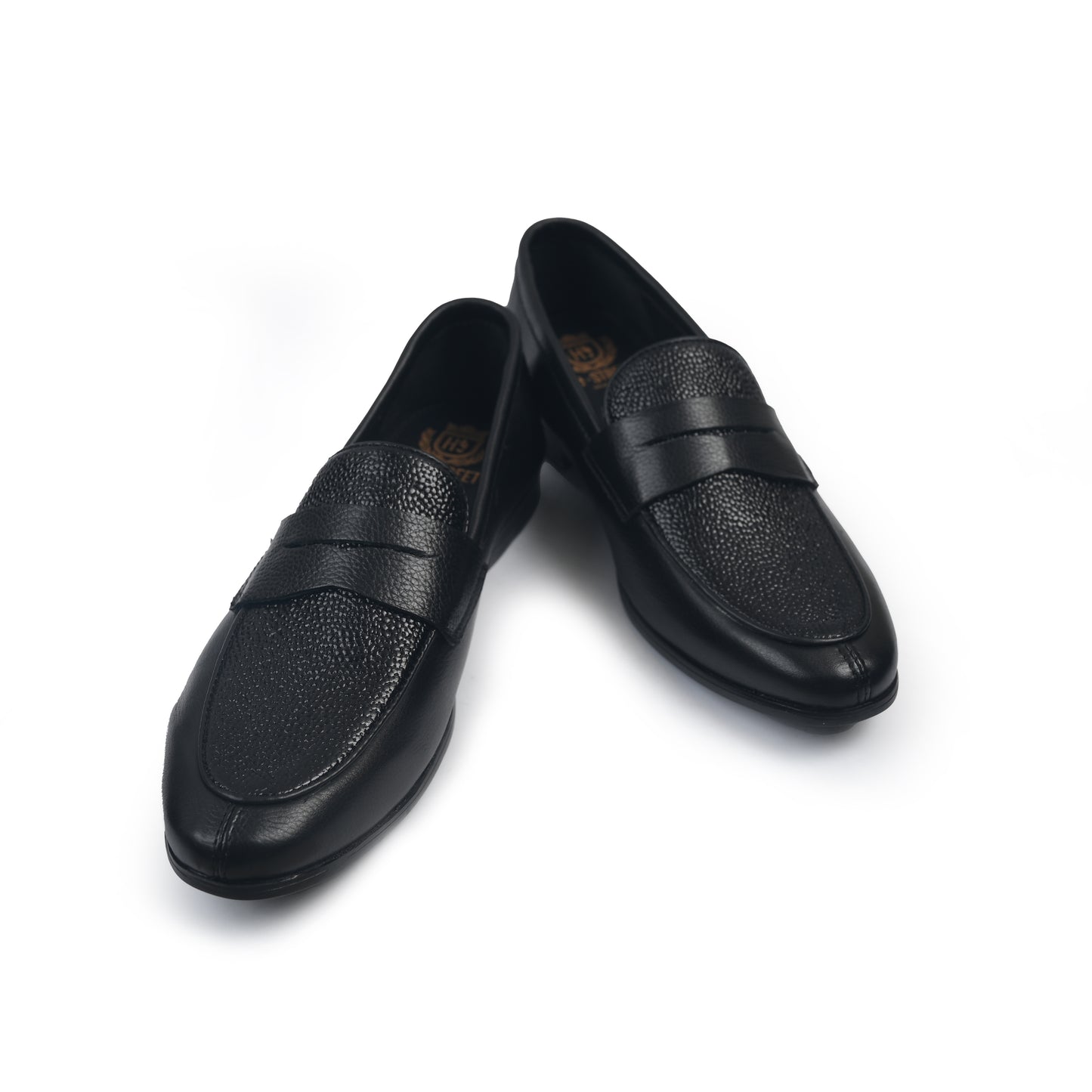 BLACK TEXTURED LEATHER SHOES