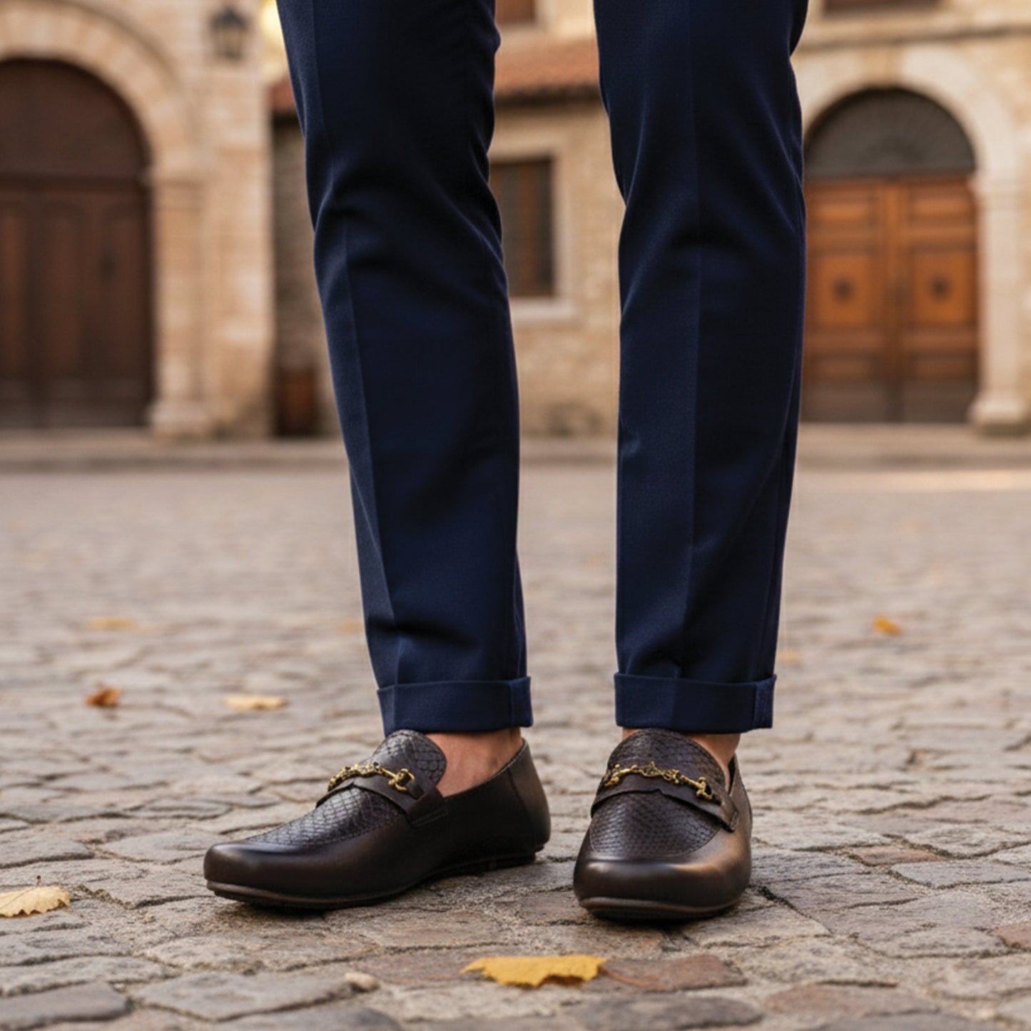 BROWN TEXTURED LEATHER MOCCASIN