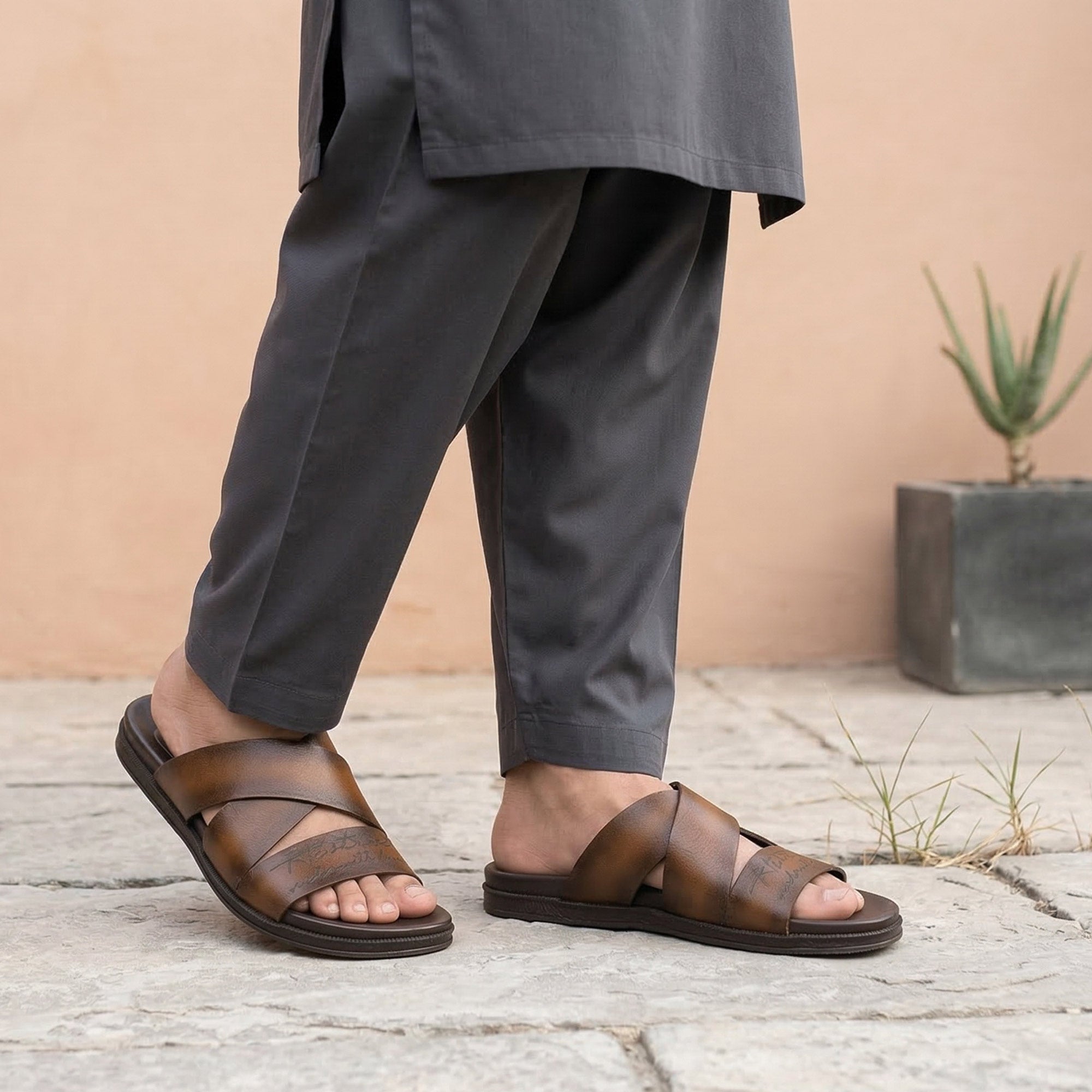 TWO TONE EVA COMFORT SLIPPER