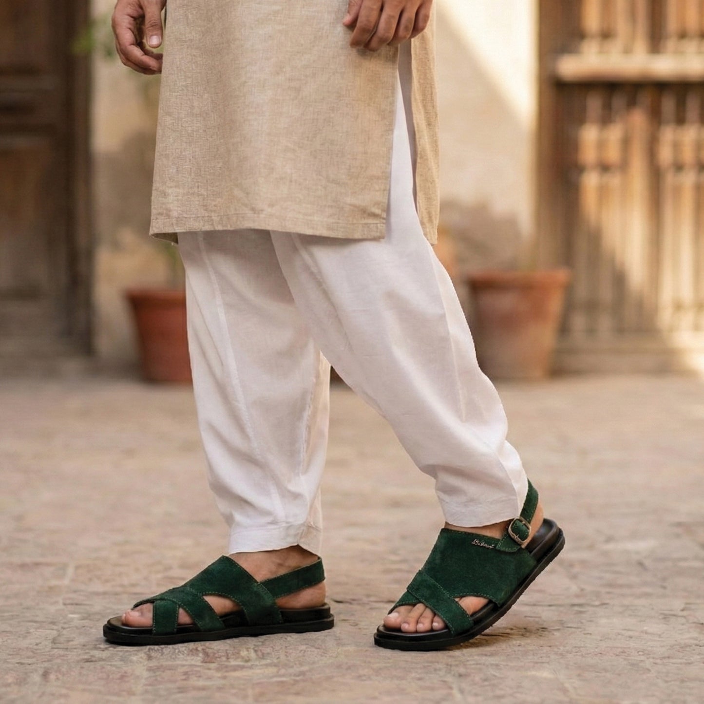 SUED LEATHER COMFORT SANDAL