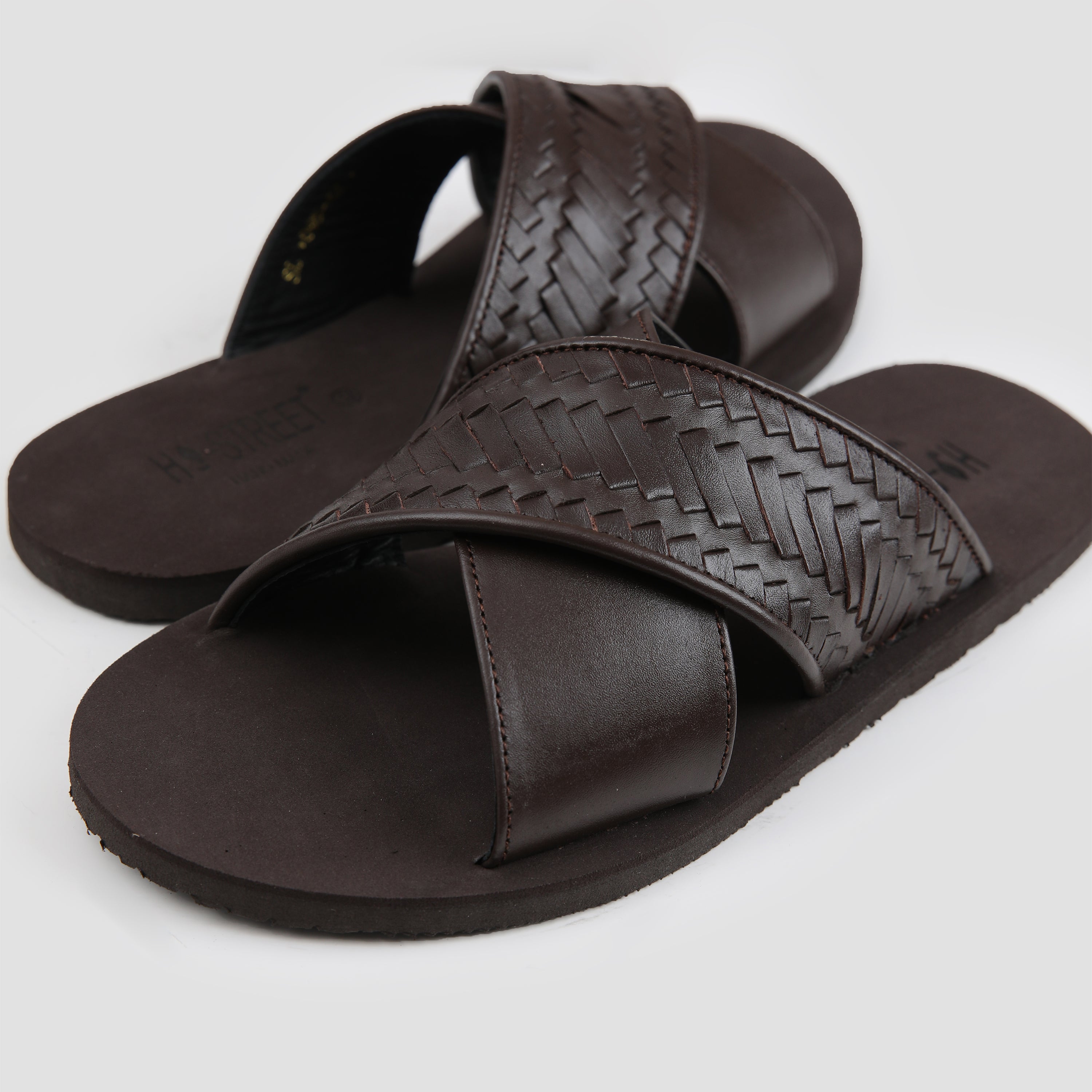 BROWN CROSS STRIPE COMFORT SLIPPER