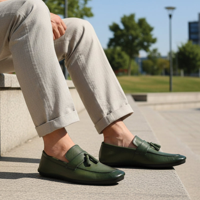 OLIVE LEATHER TASSEL LOAFER