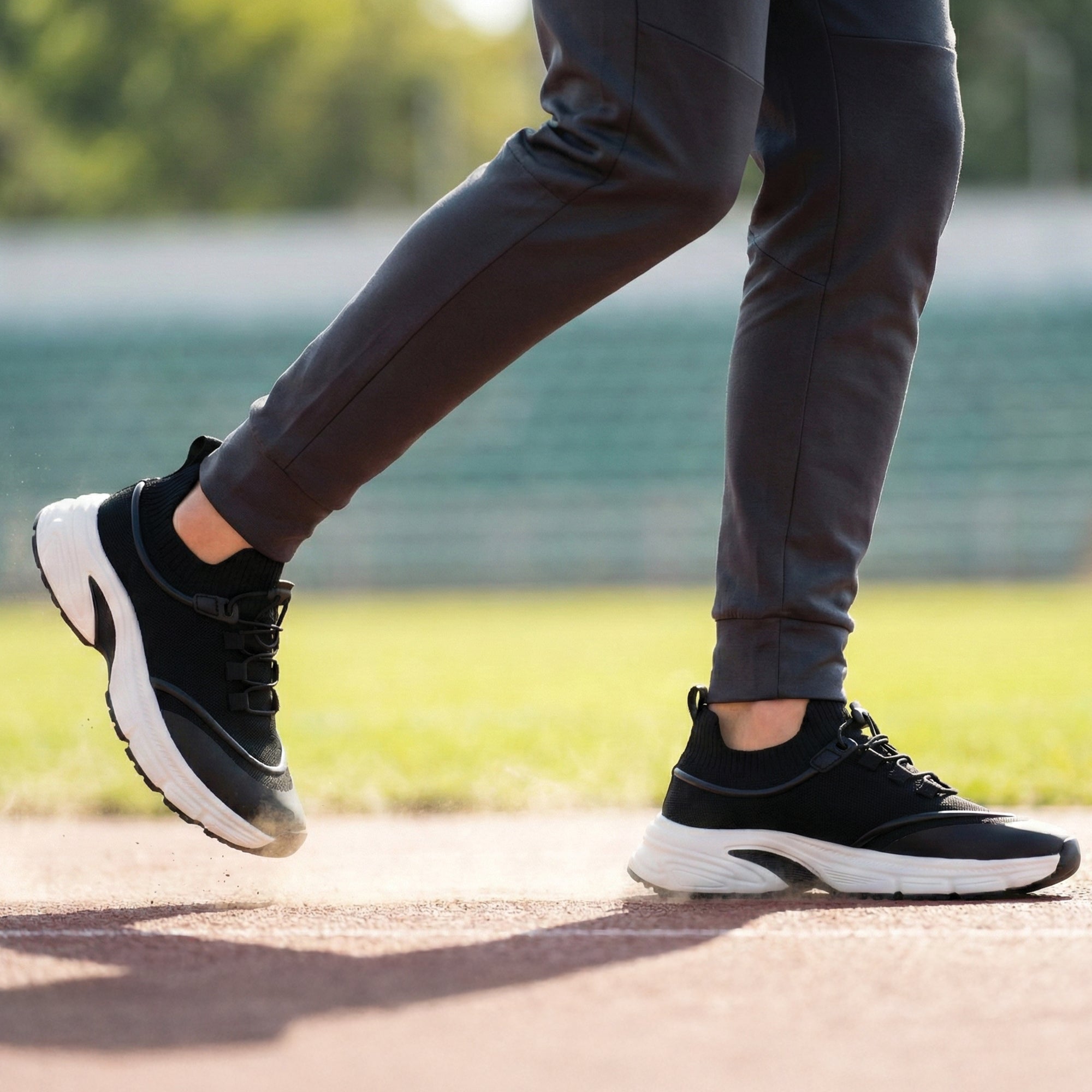 LACE UP STYLE COMFORT SHOES