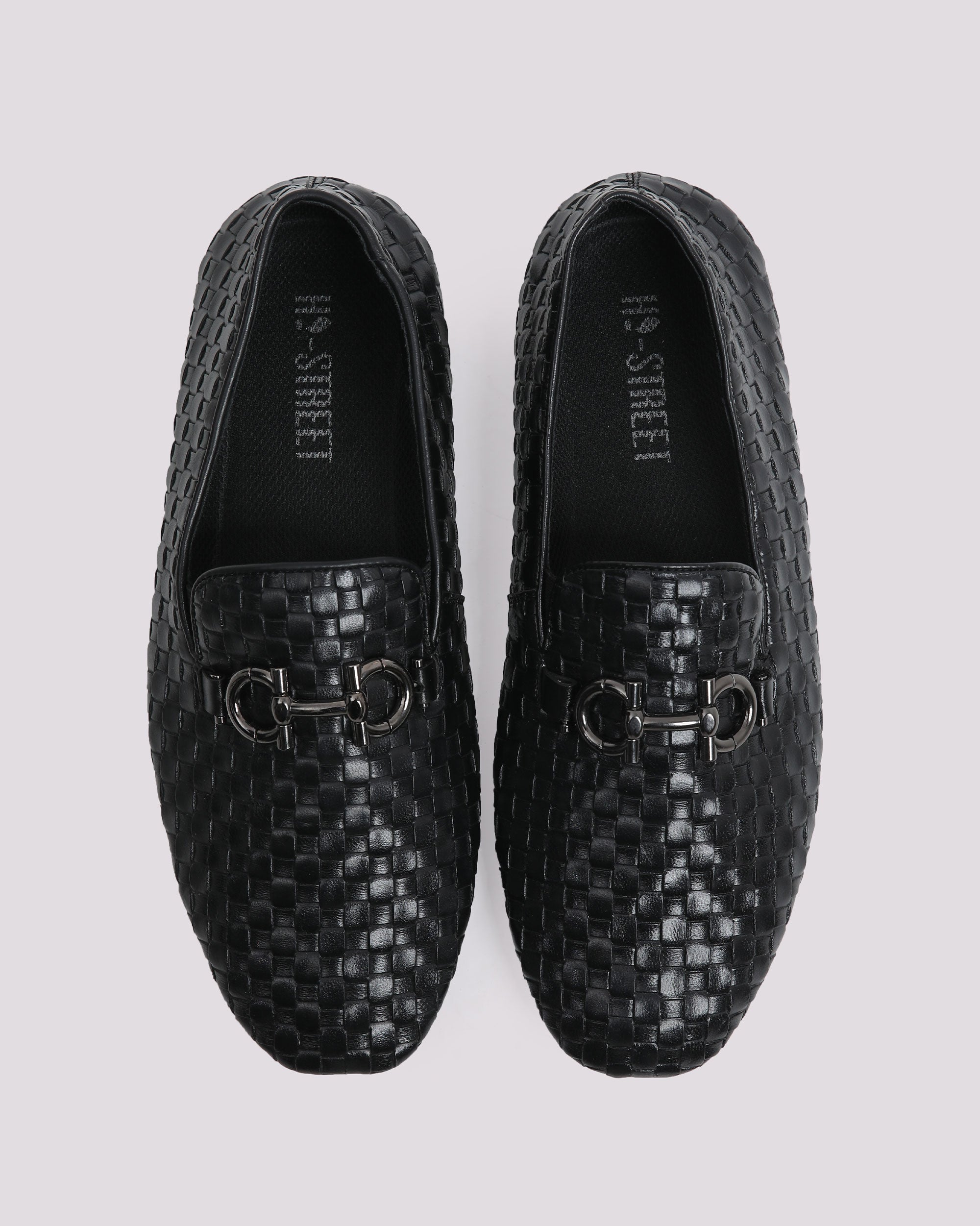 BLACK BRAIDED COMFORT MOCCASIN