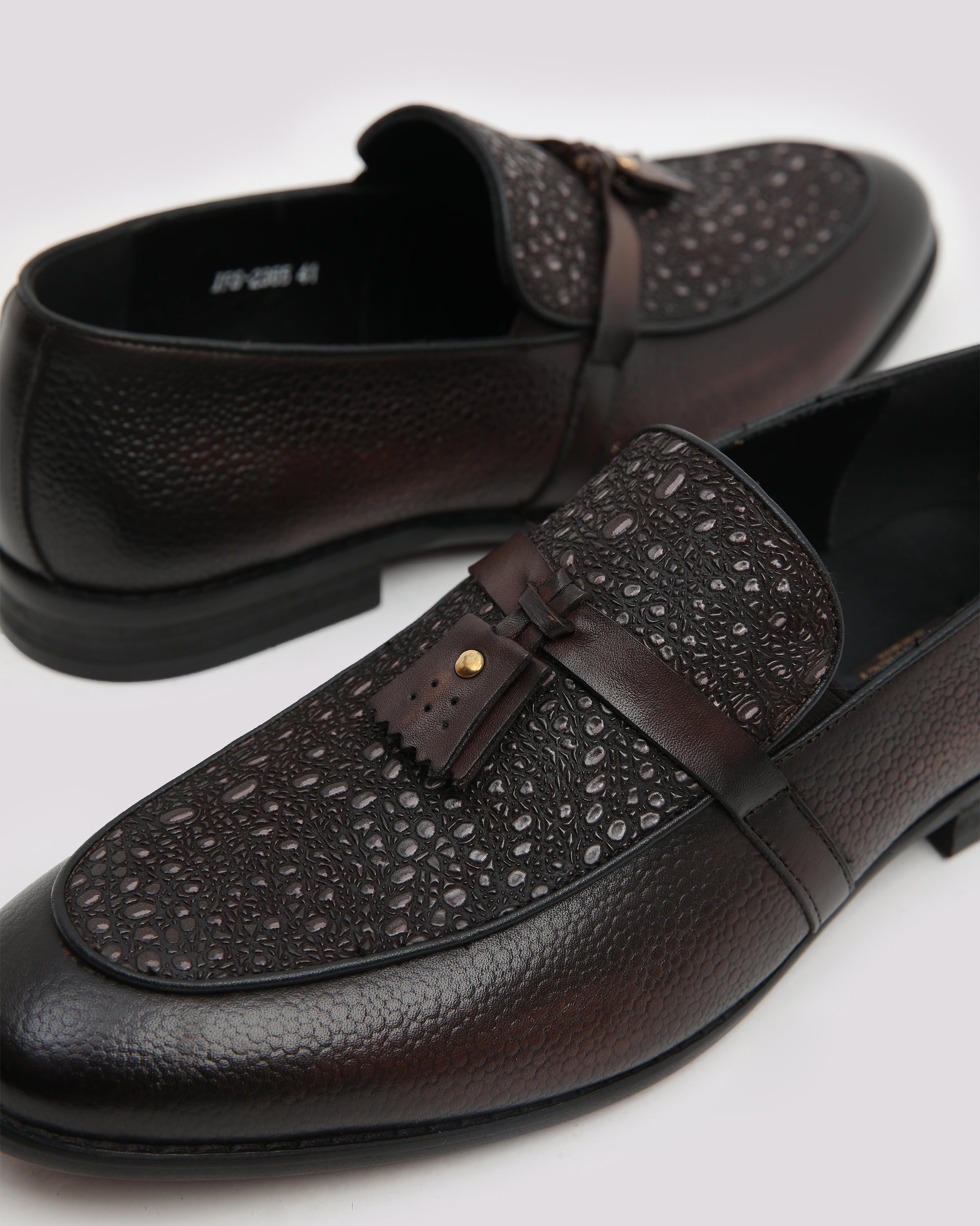 Maroon Embossed Leather Shoes