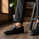 BLACK TEXTURED LEATHER SHOES