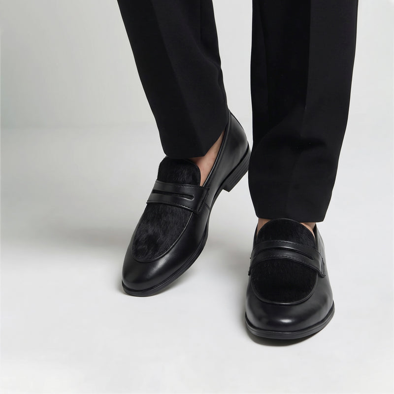 BLACK TEXTURED LEATHER PENNY LOAFERS