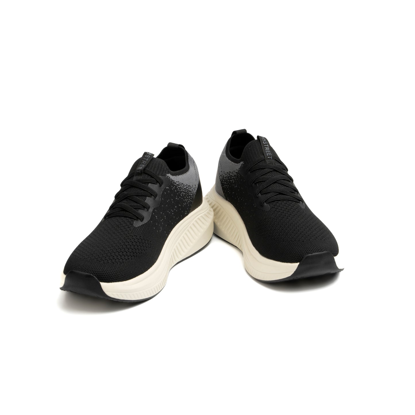 ULTRA SOFT RUNNER SHOES