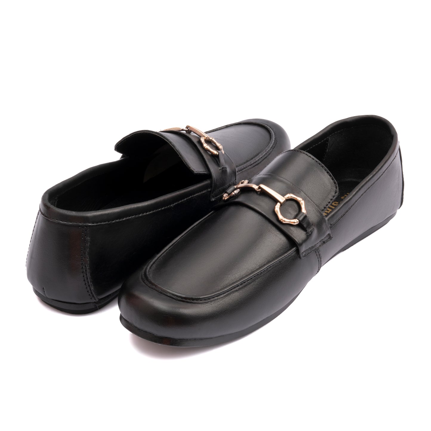 BLACK LEATHER CLASSIC MOCCASINS