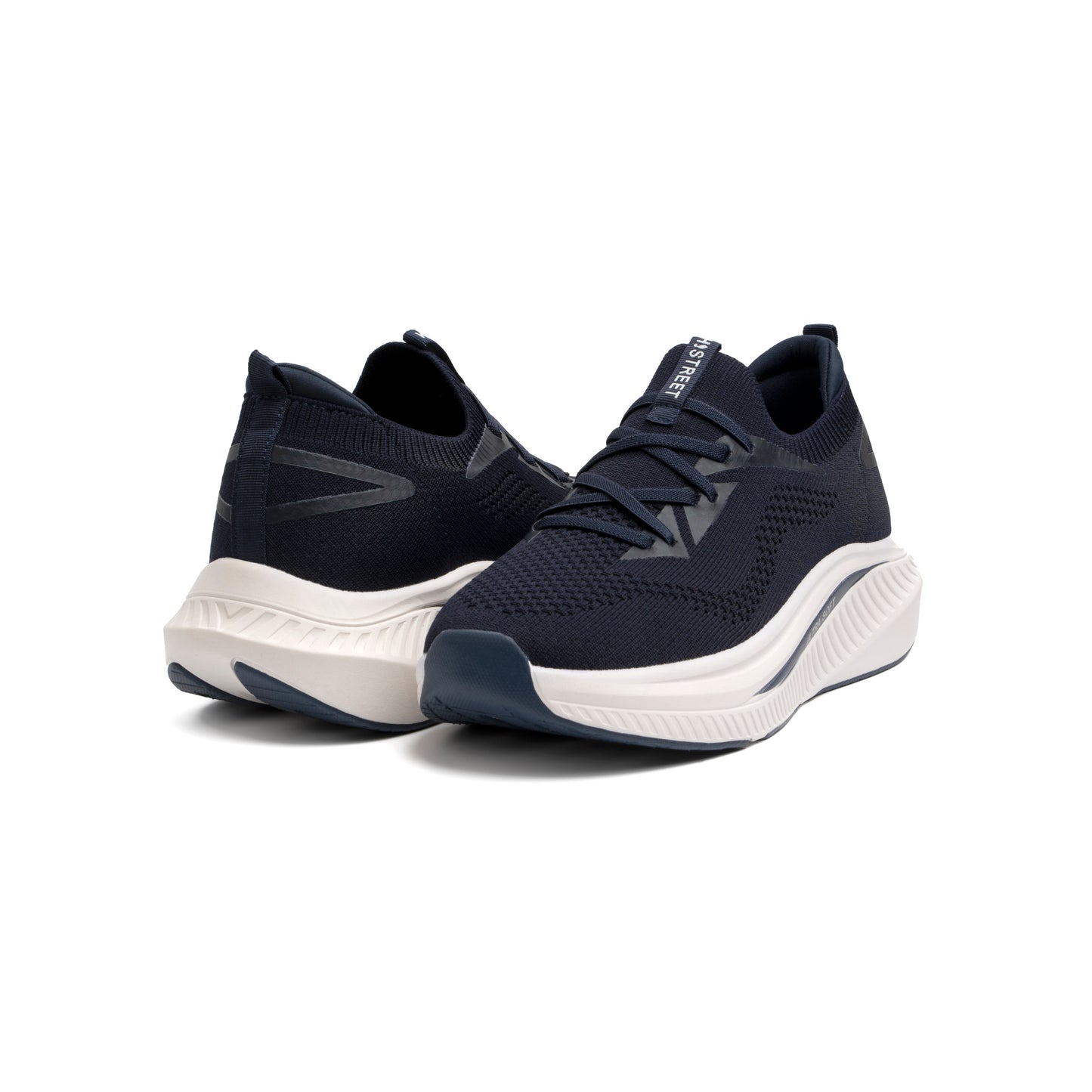 NAVY LACE UP STYLE TRAINER