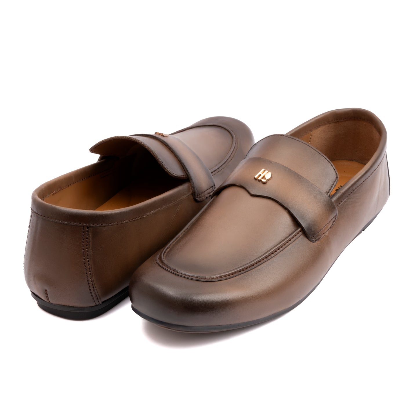 SOFT LEATHER SHADED TOE MOCCASINS