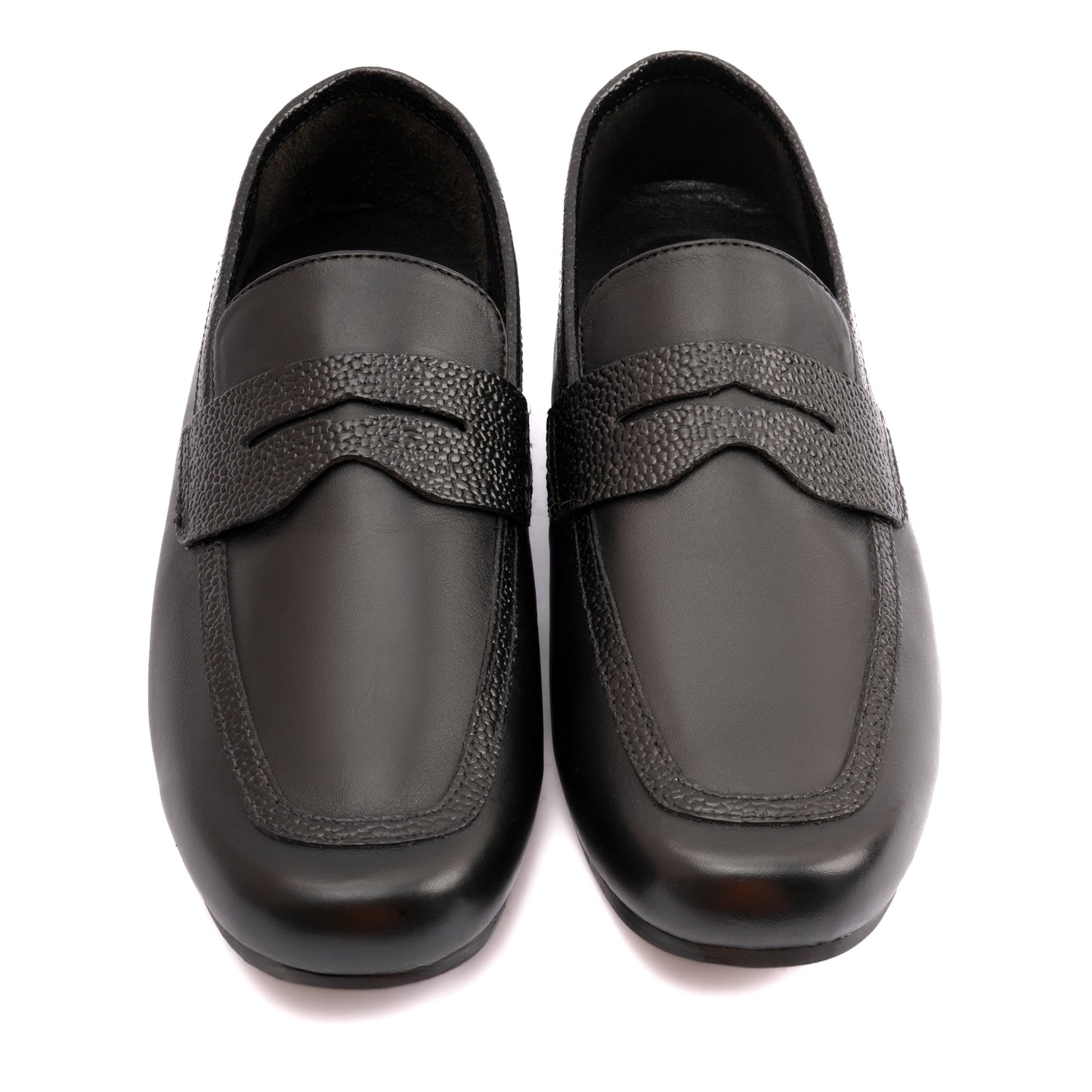 BLACK ANILINE LEATHER MOCCASIN