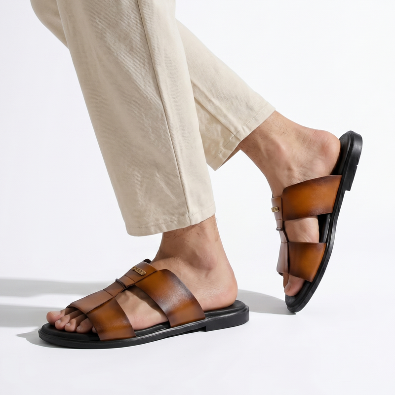 TWO TONE LEATHER SLIPPER
