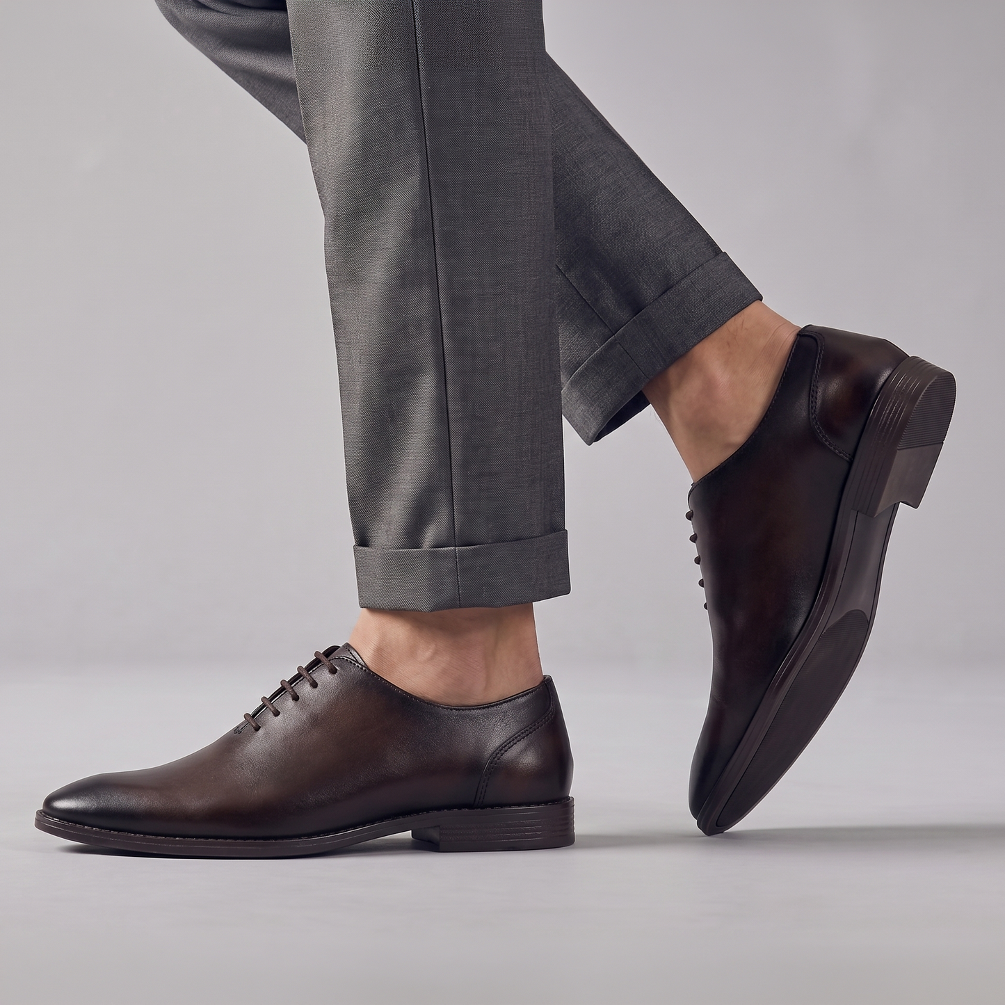 ANILINE LEATHER LACED SHOE