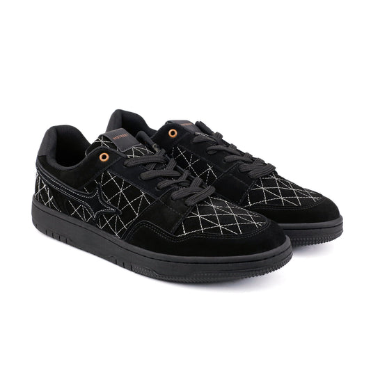 MULTI PIECE STITCHED SNEAKER
