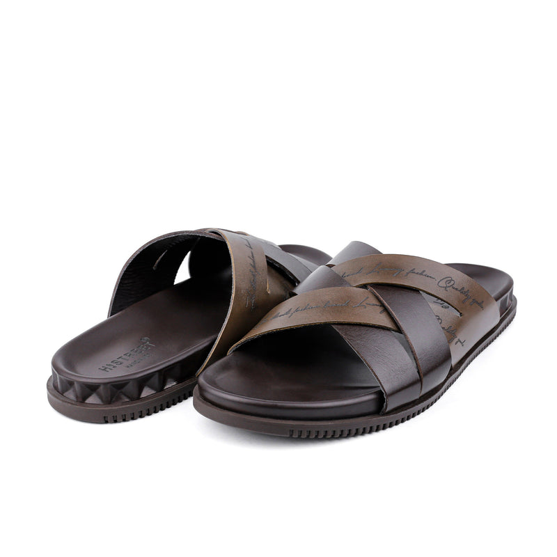 LASER TEXT LEATHER SLIPPER