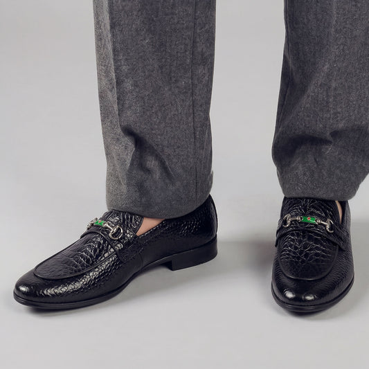 BLACK PATENT TEXTURED SHOES