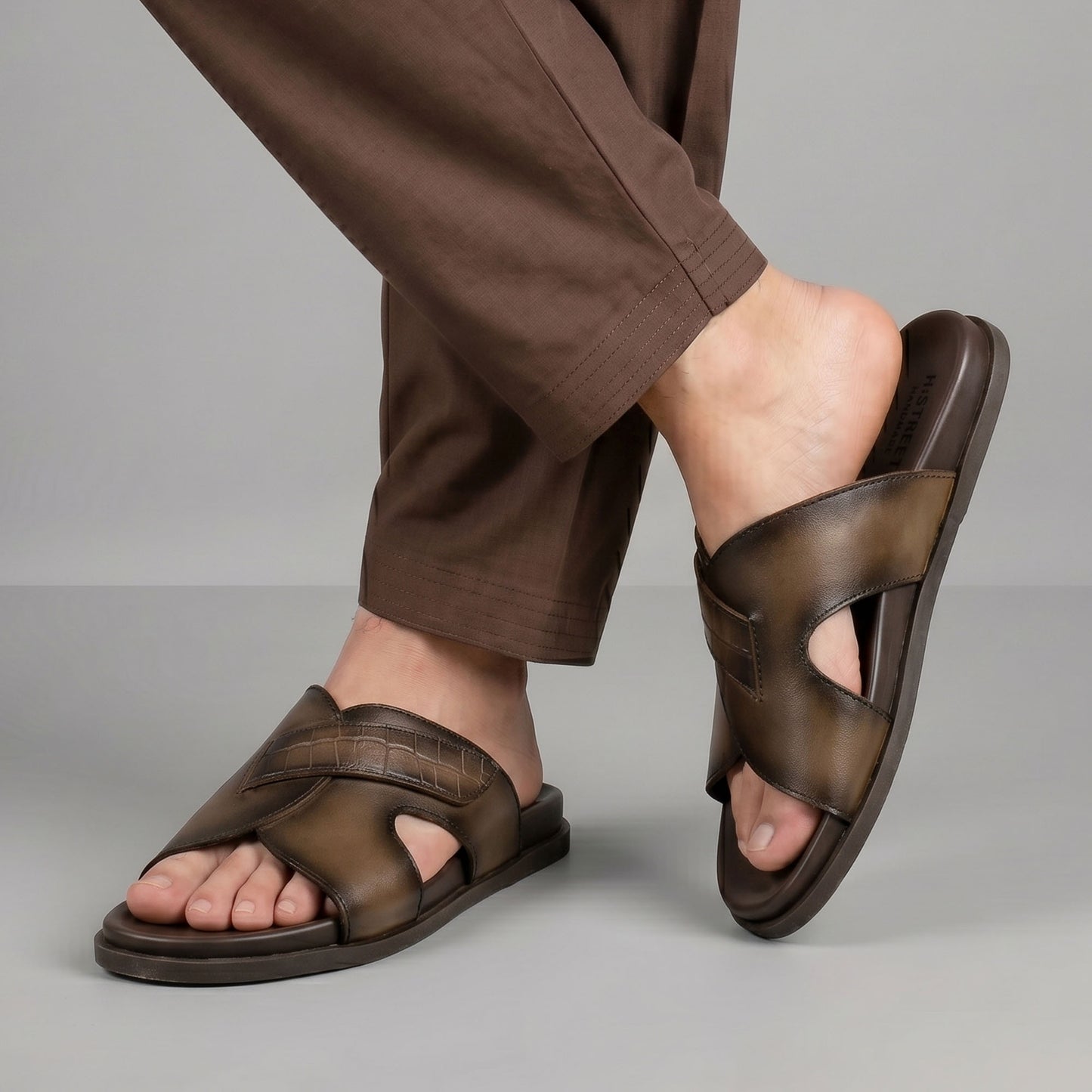 TWO TONE LEATHER EVA SLIPPERS