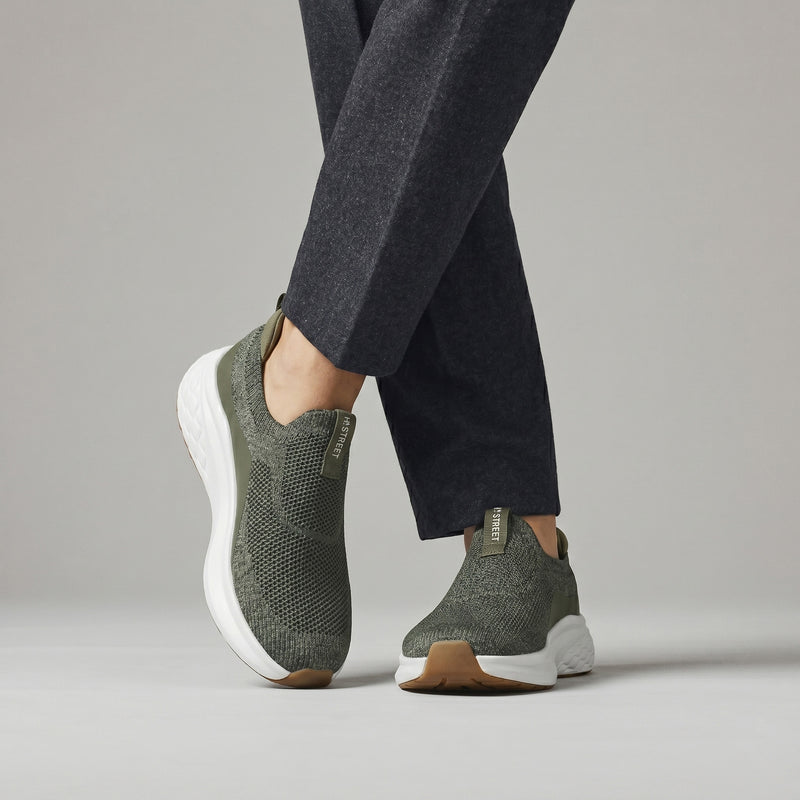 KNITED TECH SLIP IN SHOES