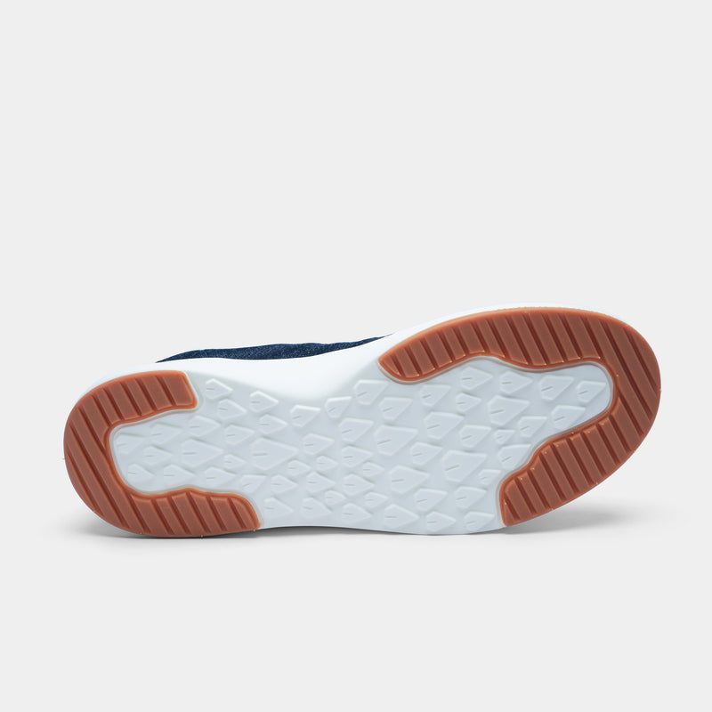 BREATHABLE SLIP-ON COMFORT TRAINERS