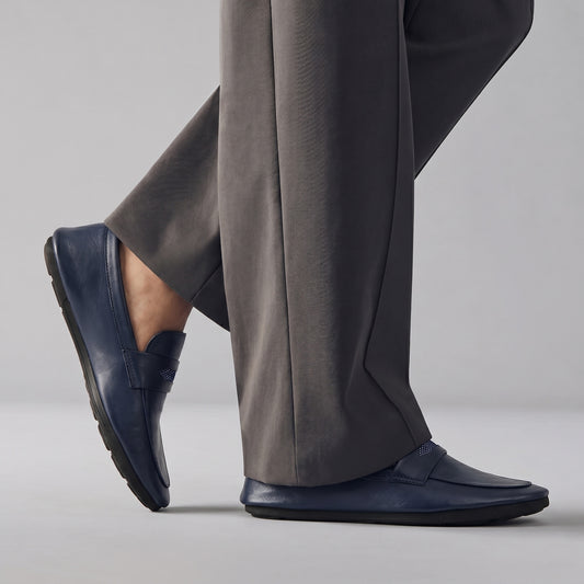 NAVY SOFT LEATHER SHOES