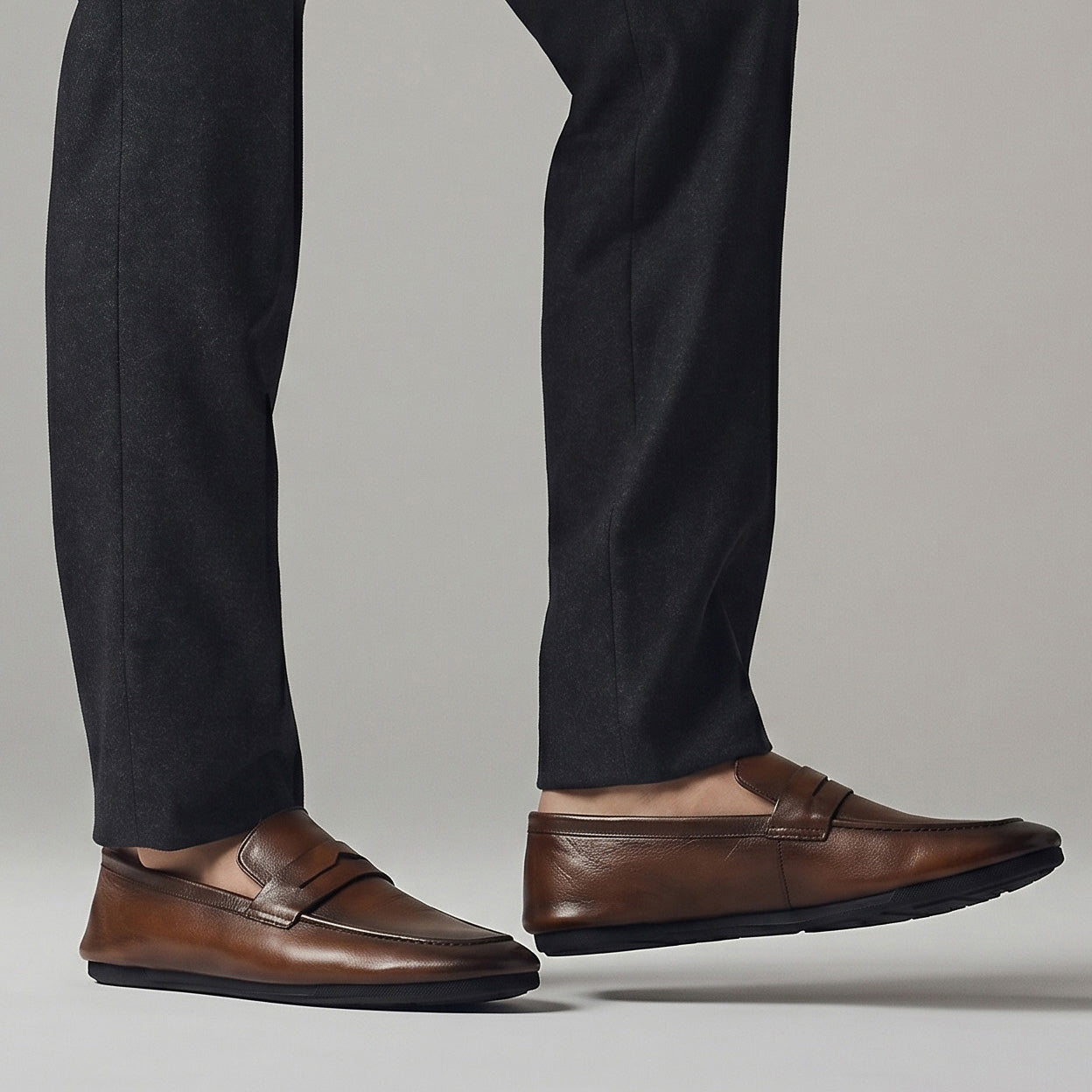 BROWN LEATHER FLEXIBLE SHOES