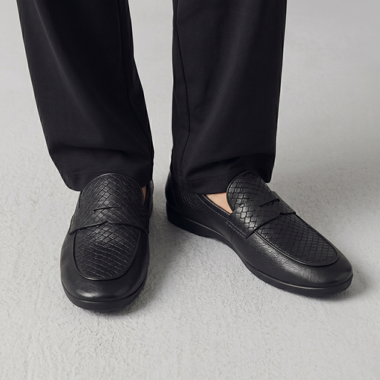 BLACK SPLIT LEATHER LOAFERS