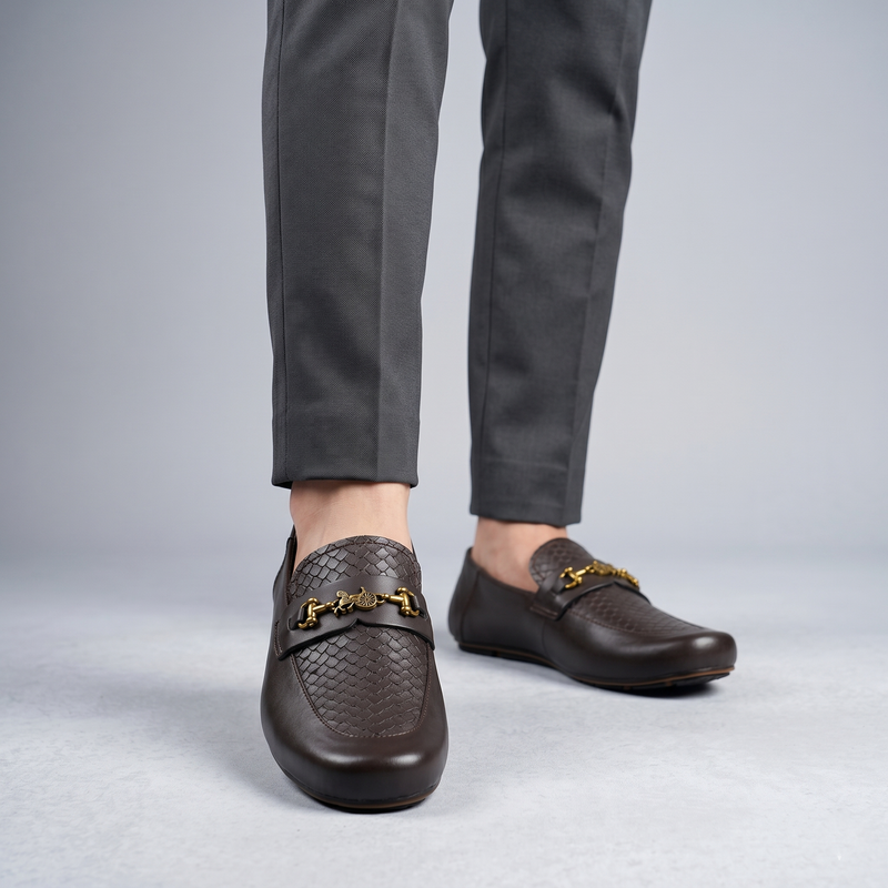 BROWN TEXTURED LEATHER MOCCASIN